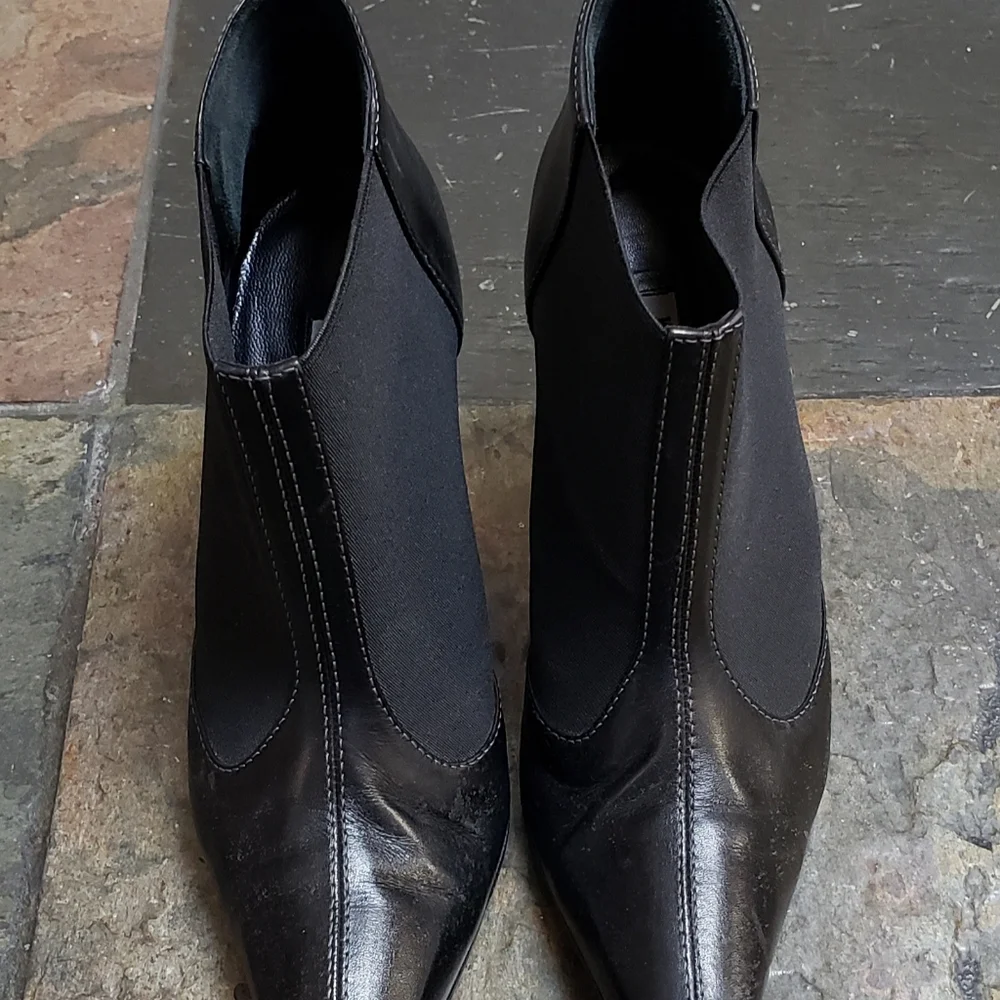 Manolo Blahnik ankle high heels boots - Picture 8 of 9